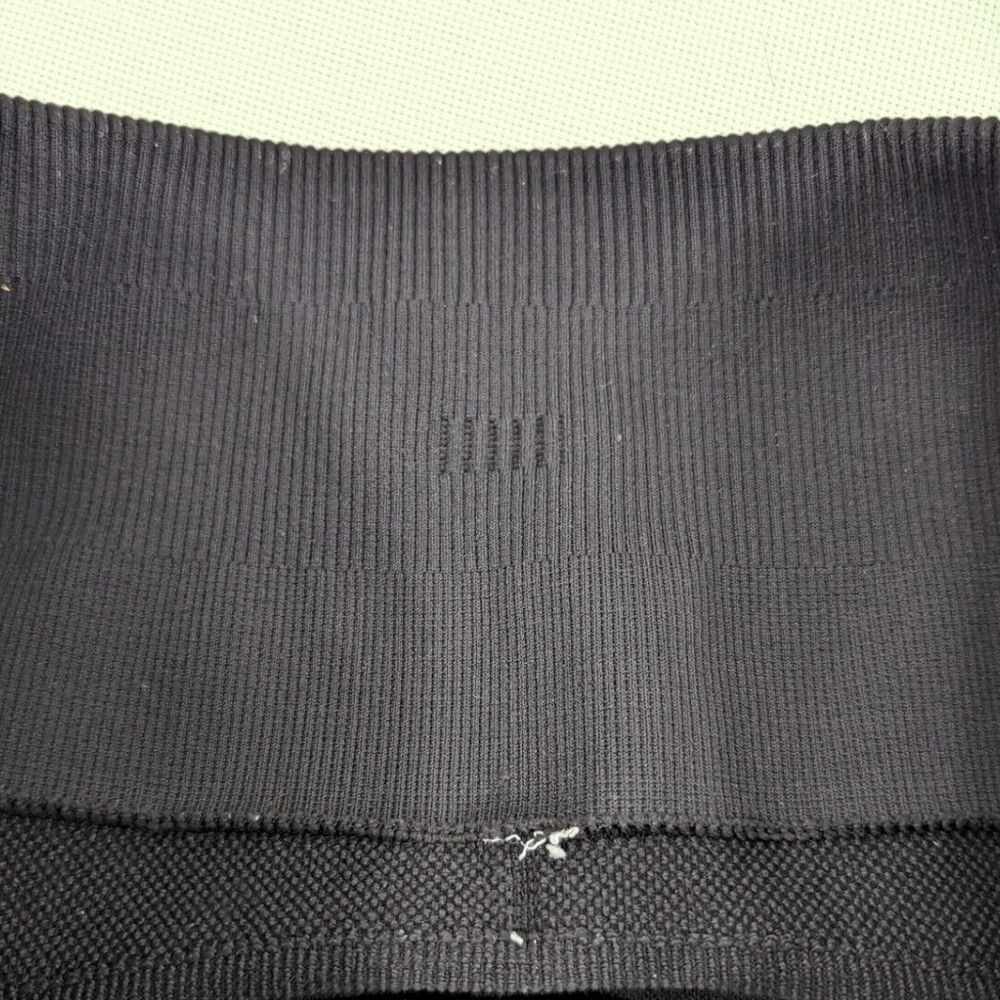 Lululemon Compression Leggings 8 Black Athleisure‎ Workout - Picture 5 of 5